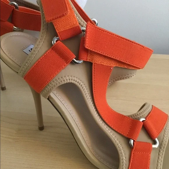 Steve Madden Sandals - Picture 7 of 9